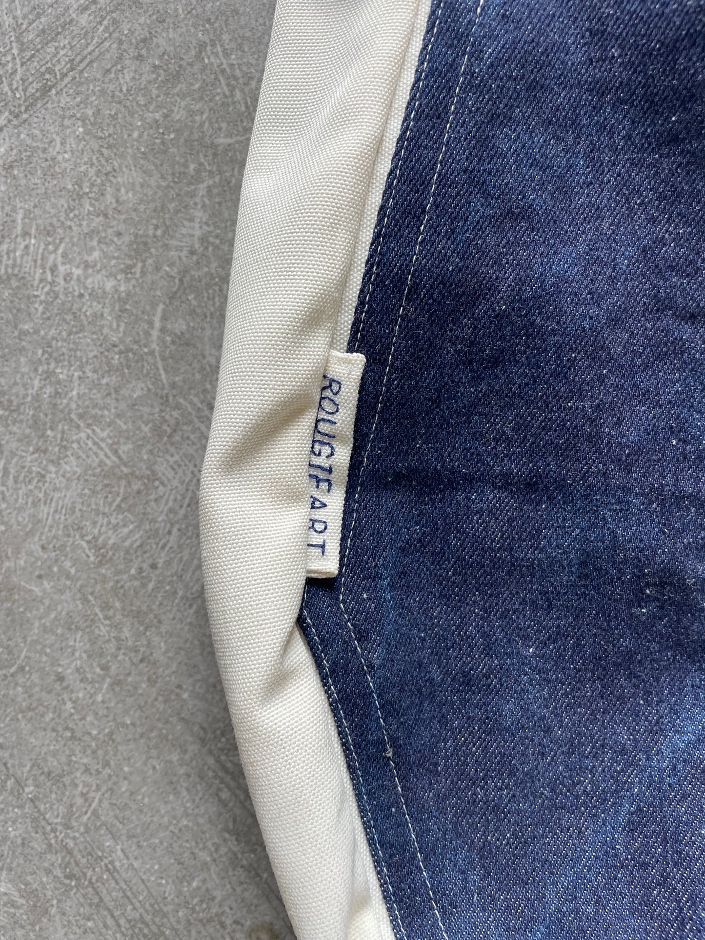 NY TRANSIT PETITE TAILLE. 2497