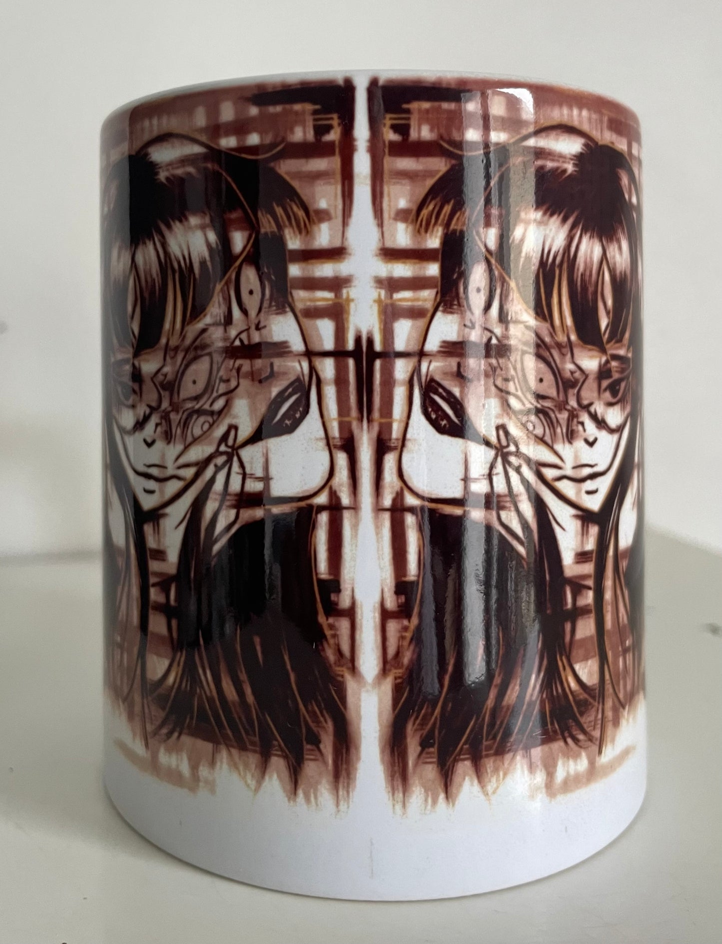 TOMIE         453MUG