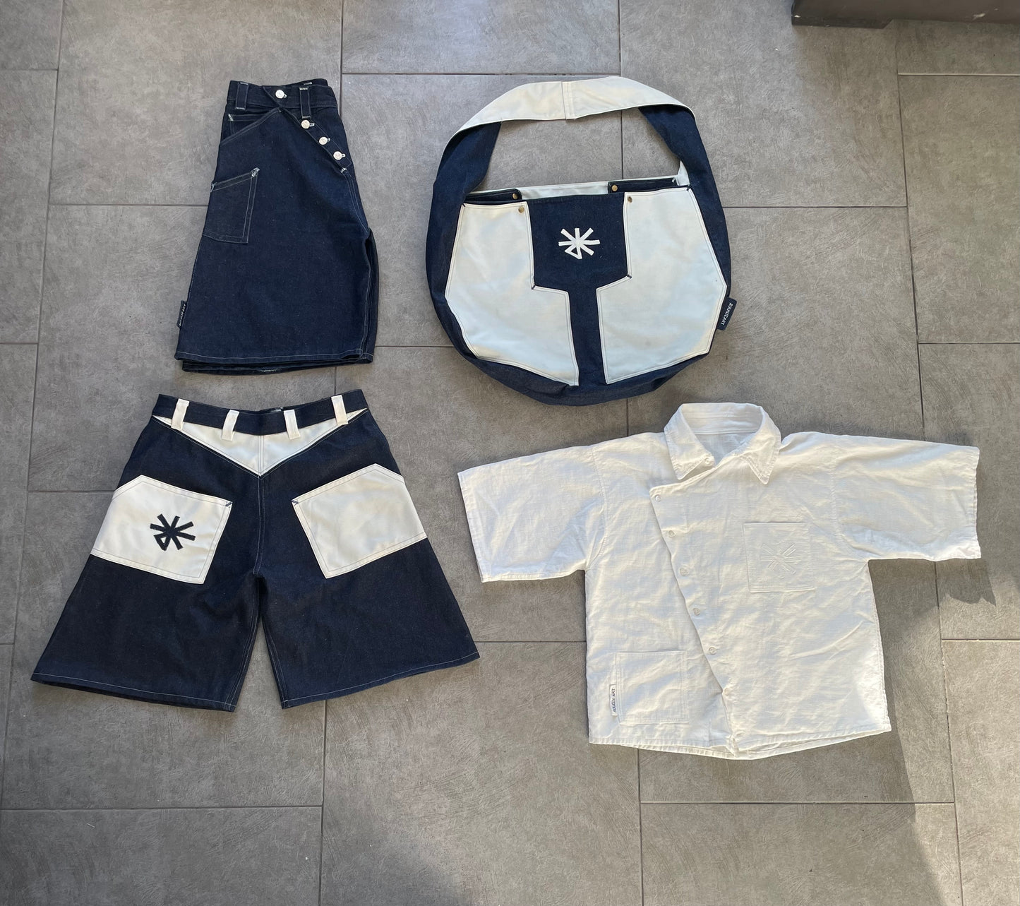 la tenue complete.    2520
